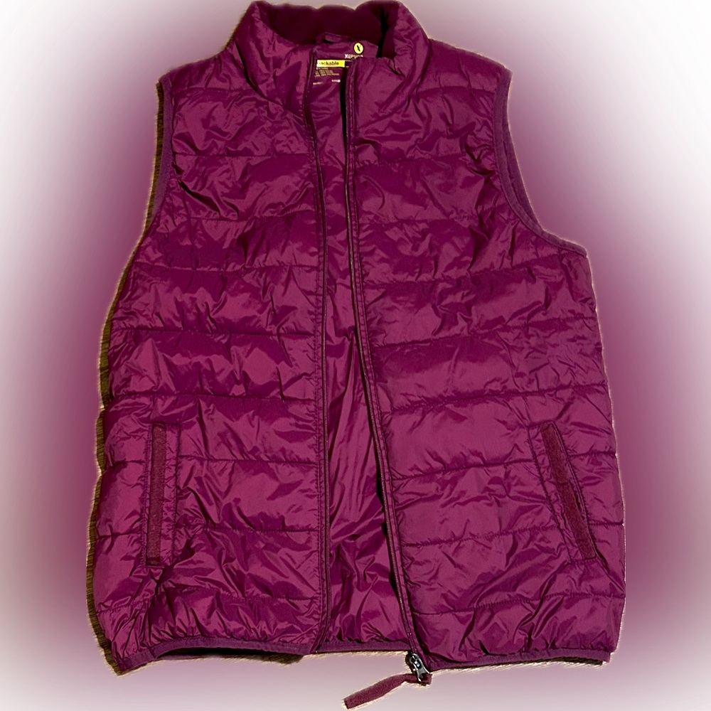 Xersion medium purple puffer vest LIKE NEW